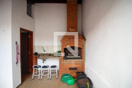 Casa à venda com 152m², 2 quartos e 2 vagas Casa à venda com 152m², 2 quartos e 2 vagasÁrea comum - Churrasqueira