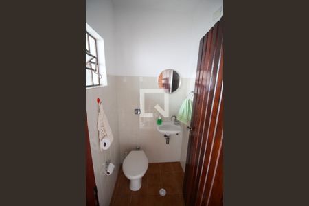 Casa à venda com 152m², 2 quartos e 2 vagas Casa à venda com 152m², 2 quartos e 2 vagasLavabo