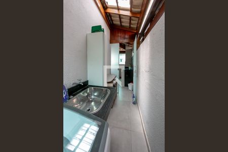 Apartamento à venda com 93m², 2 quartos e 1 vagaÁrea de Serviço