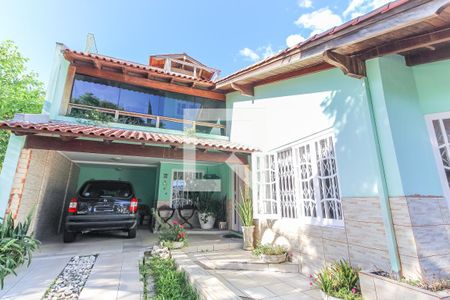 Casa à venda com 407m², 3 quartos e 2 vagasFachada