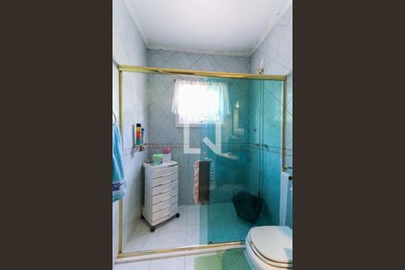 Casa à venda com 407m², 3 quartos e 2 vagasBanheiro da suíte 1