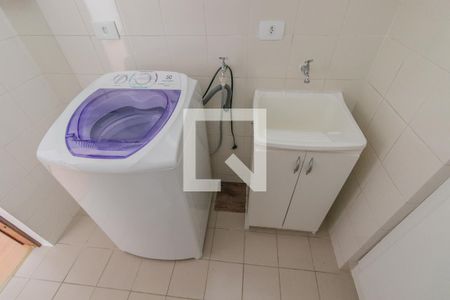 Apartamento à venda com 42m², 1 quarto e sem vaga Apartamento à venda com 42m², 1 quarto e sem vagaCozinha e Área de Serviço