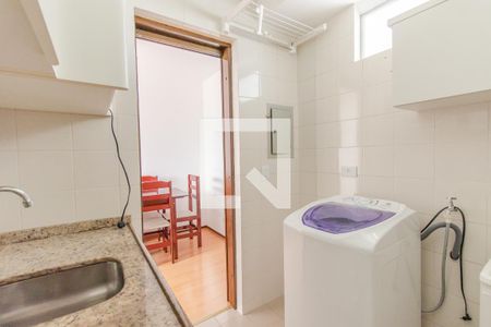 Apartamento à venda com 42m², 1 quarto e sem vaga Apartamento à venda com 42m², 1 quarto e sem vagaCozinha e Área de Serviço