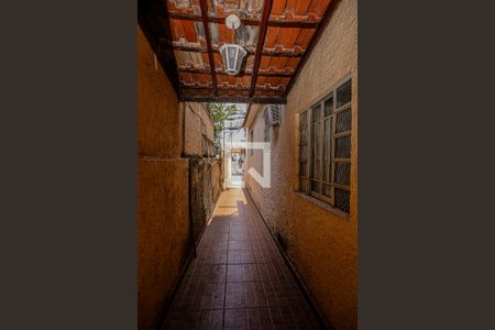 Casa para alugar com 53m², 2 quartos e sem vaga Casa para alugar com 53m², 2 quartos e sem vagaCorredor