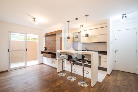 Sala de apartamento para alugar com 2 quartos, 61m² em Novo Osasco, Osasco