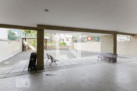 Apartamento para alugar com 130m², 3 quartos e 2 vagasÁrea comum