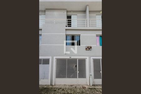Fachada de casa para alugar com 2 quartos, 120m² em Vila Bela, São Paulo