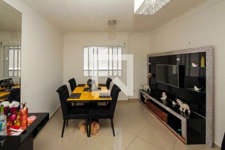 Sala de casa para alugar com 2 quartos, 120m² em Vila Bela, São Paulo