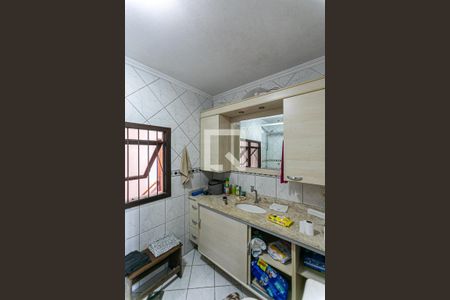 Casa à venda com 200m², 4 quartos e 4 vagasBanheiro da Suíte