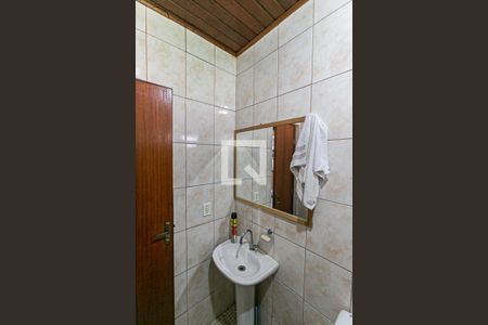 Casa à venda com 200m², 4 quartos e 4 vagasBanheiro do Salão