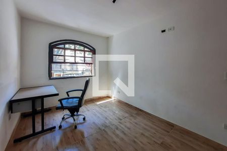 Casa para alugar com 190m², 3 quartos e 2 vagasQuarto 2