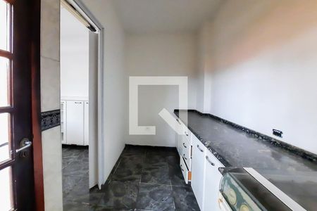 Casa para alugar com 190m², 3 quartos e 2 vagasCozinha
