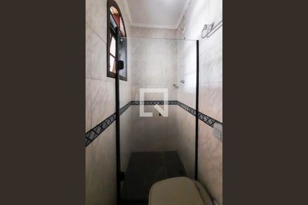 Casa para alugar com 190m², 3 quartos e 2 vagasBanheiro da Suíte