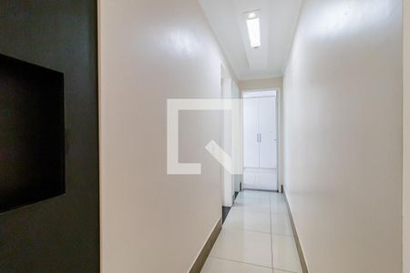 Corredor de apartamento à venda com 2 quartos, 93m² em Vila Moraes, São Paulo