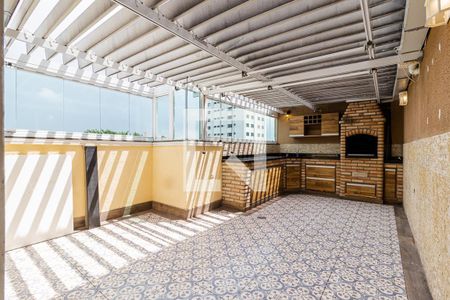 Apartamento à venda com 93m², 2 quartos e 1 vaga Apartamento à venda com 93m², 2 quartos e 1 vagaSacada da Cobertura