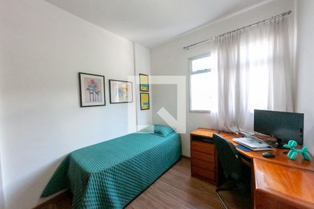 Apartamento à venda com 90m², 3 quartos e 1 vagaQuarto 2