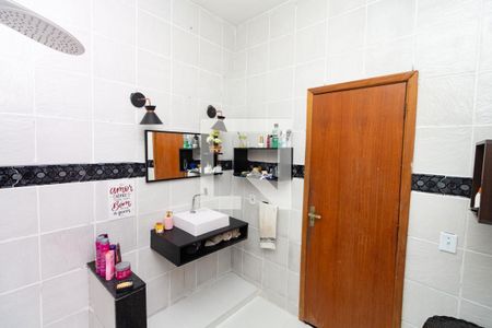 Casa à venda com 140m², 3 quartos e 3 vagasBanheiro da suíte