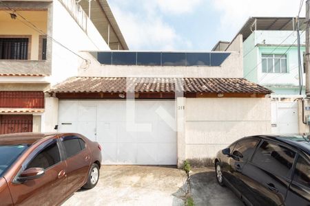 Casa à venda com 140m², 3 quartos e 3 vagasFachada