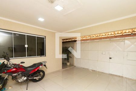 Casa à venda com 140m², 3 quartos e 3 vagasGaragem