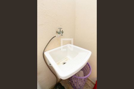 Casa à venda com 140m², 3 quartos e 3 vagasÁrea de serviço (terraço)