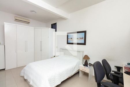 Casa à venda com 140m², 3 quartos e 3 vagasQuarto 3 (suíte)