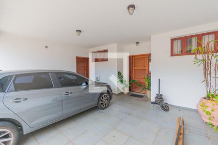 Casa à venda com 550m², 4 quartos e 7 vagasGaragem