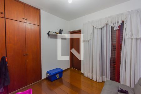 Casa à venda com 550m², 4 quartos e 7 vagasSuíte 3