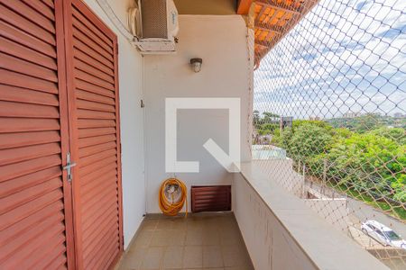 Casa à venda com 550m², 4 quartos e 7 vagasSacada