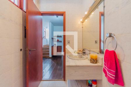 Casa à venda com 550m², 4 quartos e 7 vagasLavabo