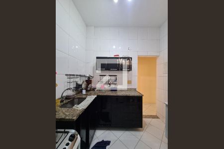 Apartamento à venda com 71m², 2 quartos e 3 vagas Apartamento à venda com 71m², 2 quartos e 3 vagasCozinha