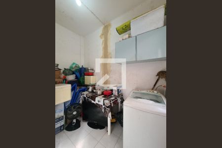 Apartamento à venda com 71m², 2 quartos e 3 vagas Apartamento à venda com 71m², 2 quartos e 3 vagasQuarto de Serviço