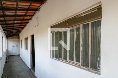Varanda de casa à venda com 2 quartos, 360m² em Floramar, Belo Horizonte