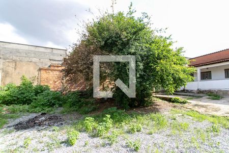 Casa à venda com 360m², 2 quartos e 7 vagasQuintal