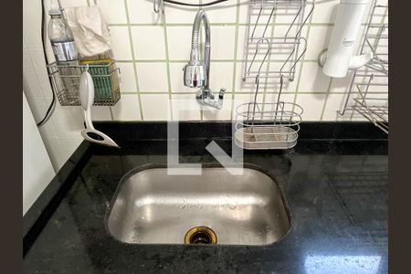 Apartamento à venda com 70m², 2 quartos e 2 vagas Apartamento à venda com 70m², 2 quartos e 2 vagasCozinha