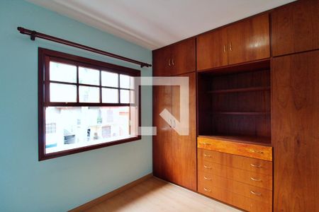 Casa à venda com 180m², 3 quartos e 4 vagasSuíte 2
