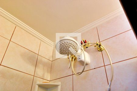 Casa à venda com 180m², 3 quartos e 4 vagasBanheiro da Suíte 2