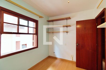 Casa à venda com 180m², 3 quartos e 4 vagasSuíte 3