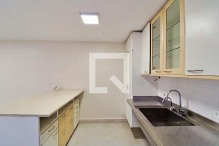 Casa à venda com 180m², 3 quartos e 4 vagasCozinha