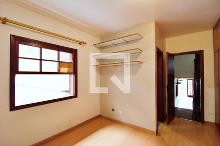 Casa à venda com 180m², 3 quartos e 4 vagasSuíte 1
