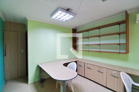 Casa à venda com 180m², 3 quartos e 4 vagasEscritório