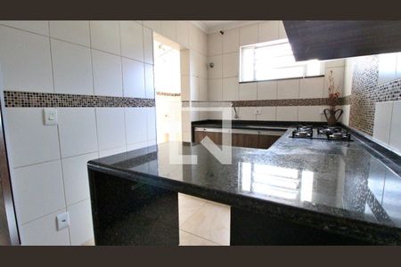 Apartamento à venda com 62m², 2 quartos e sem vagaCozinha