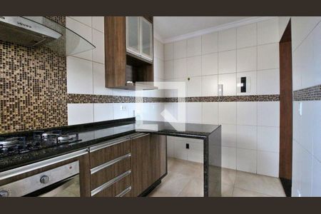 Apartamento à venda com 62m², 2 quartos e sem vagaCozinha