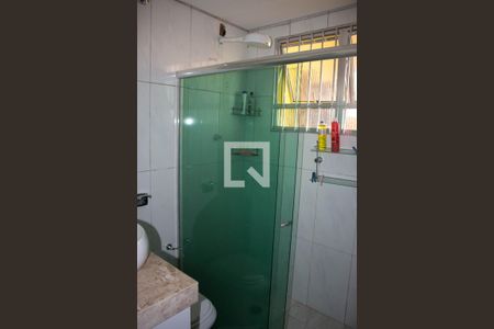 Casa à venda com 125m², 2 quartos e 2 vagasBanheiro 