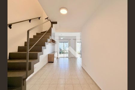 Sala  de casa de condomínio para alugar com 3 quartos, 145m² em Jardim Novo Santo Amaro, São Paulo