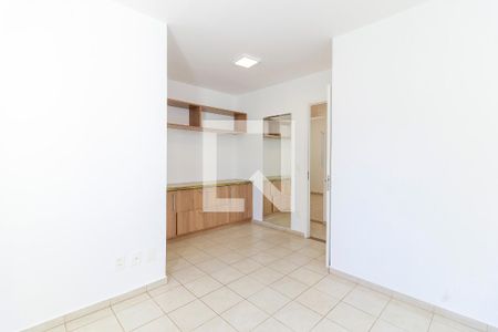 Casa de condomínio para alugar com 145m², 3 quartos e 2 vagas Casa de condomínio para alugar com 145m², 3 quartos e 2 vagasSuíte