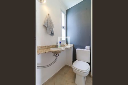 Casa de condomínio para alugar com 145m², 3 quartos e 2 vagas Casa de condomínio para alugar com 145m², 3 quartos e 2 vagasSala - Lavabo