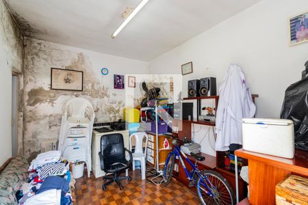 Casa à venda com 50m², 1 quarto e 3 vagasQuarto de serviço