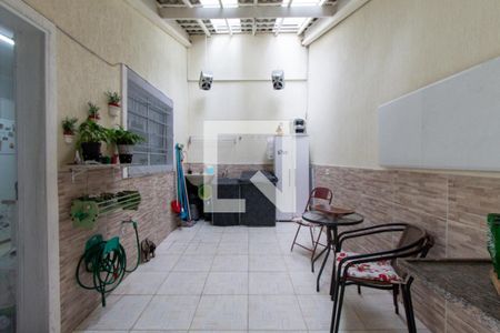 Casa à venda com 228m², 3 quartos e 2 vagasÁrea de Serviço