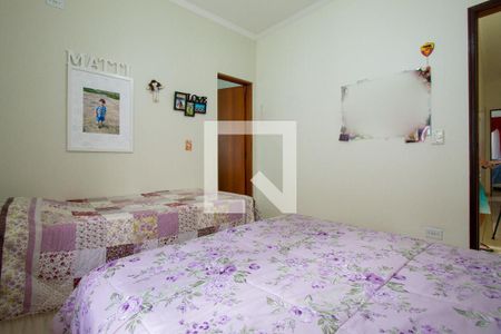 Casa à venda com 228m², 3 quartos e 2 vagasSuíte 1