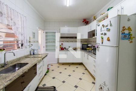 Casa à venda com 228m², 3 quartos e 2 vagasCozinha
